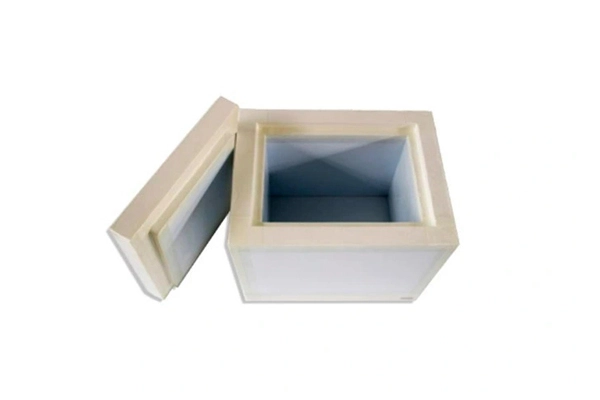 Logística de cadena de frío y cajas aisladas integradas